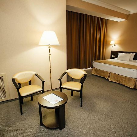Hotel Aner Astana Exterior foto