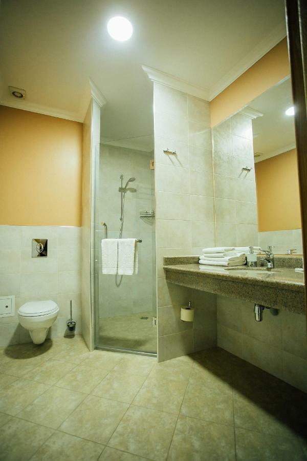 Hotel Aner Astana Exterior foto